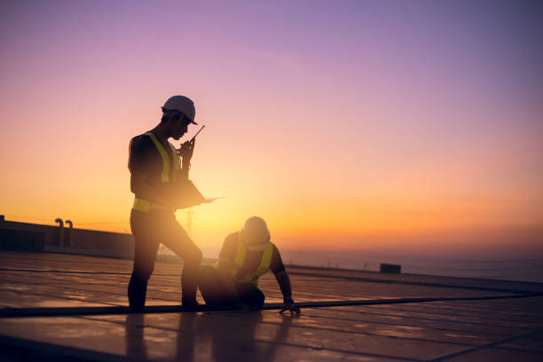 Roof Gutter Cleaning in Merriam Woods, MO